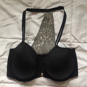 Front closure t-back VS bra